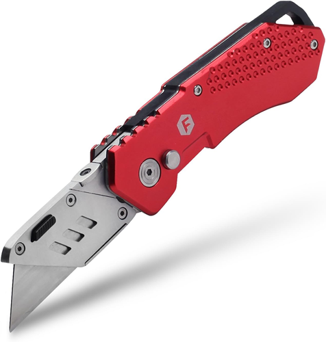 Must Have Utility Knife Men Should Own