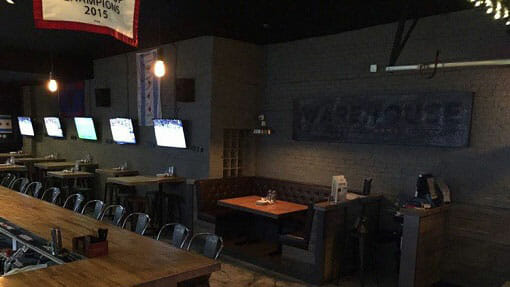 best-sports-bars-Chicago-Warehouse-Bar