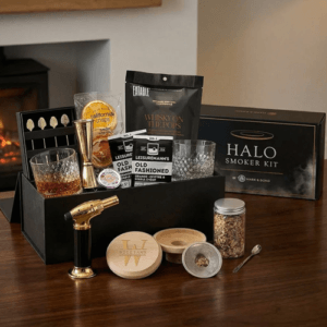 Classic Old Fashioned Mixology Set on display